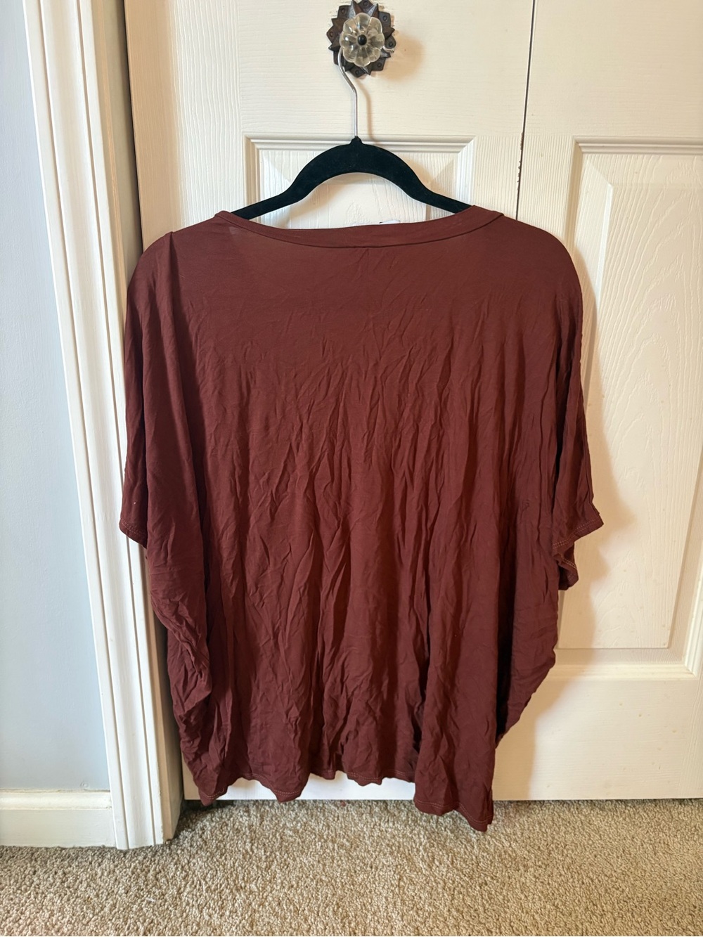Adrienne Short-Sleeve V-Neck Pocket Tee in Deep Rust - Picture 2 of 3